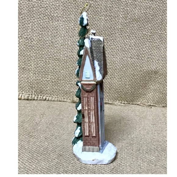 Vintage Cathedral Christmas Ornament Porcelain Holiday Festive Winter Dickensian - Picture 5 of 7